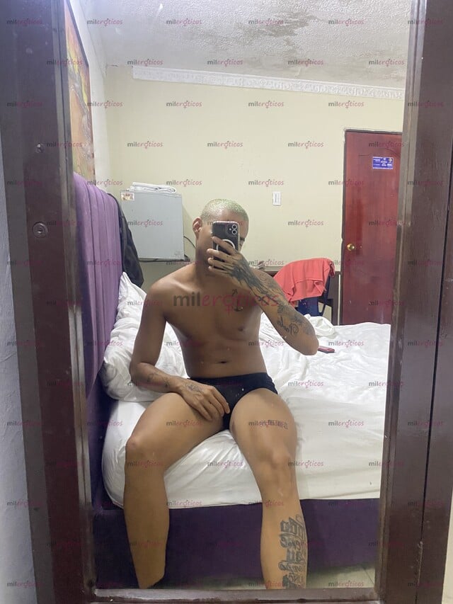 FOTOS DE JOVEN DEPORTISTA, ATLETA DE ALTO RENDIMIENTO