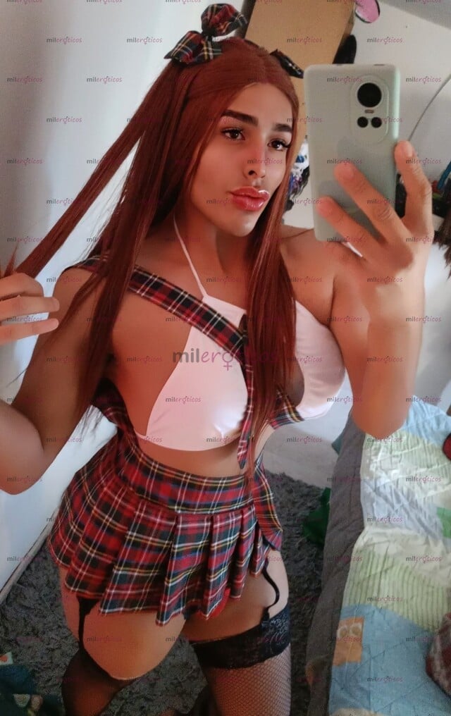 FOTOS DE NENA NUEVA MUY CACHONDA PARA SATISFACER TUS CAPRICHOS EN LA INTIMIDAD.