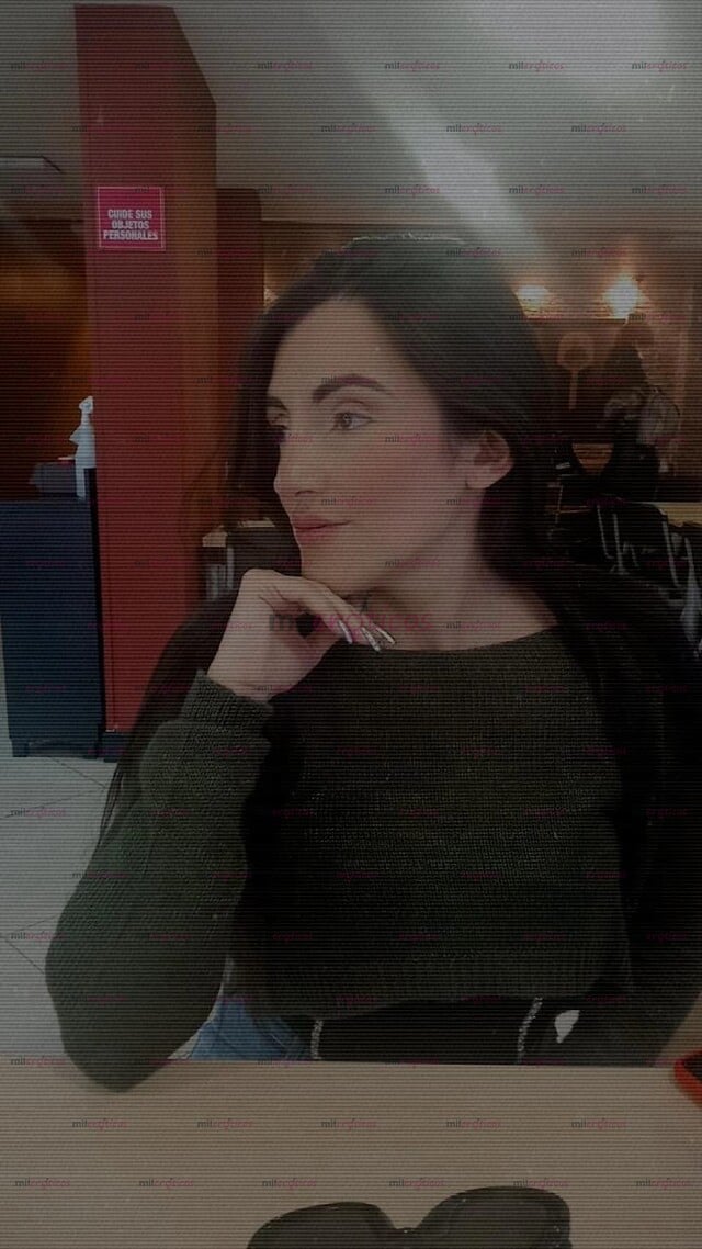 FOTOS DE DAMA DE CABELLO NEGRO BLANCA DELGADA EN BUSCA DE RICO SEXO