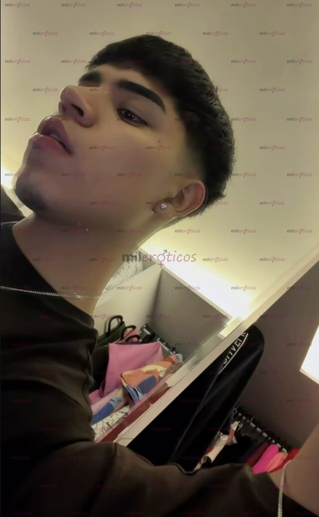 FOTOS DE CHICO RICO DE 19 AÑOS INTER GUAPO, LISTO PARA CUMPLIR TUS NECESIDADES