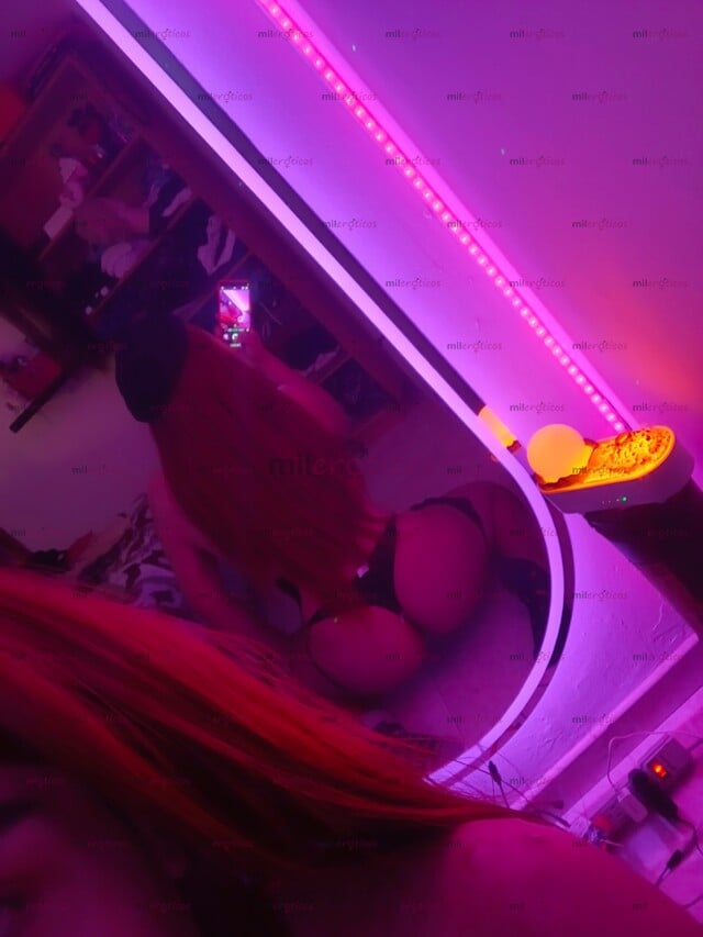 FOTOS DE NENA NUEVA MUY CACHONDA PARA SATISFACER TUS CAPRICHOS EN LA INTIMIDAD.