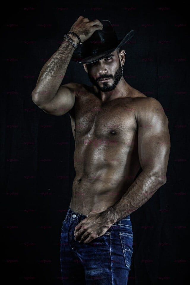 FOTOS DE AGIGOLO VIP PARA DAMAS EXIGENTES Y PAREJAS EN CDMX
