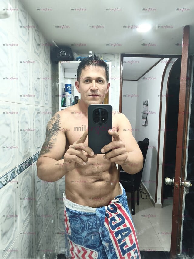 FOTOS DE ROLO DISCRETO MUY VARONIL , COMPLACIENTE,DOMINANTE