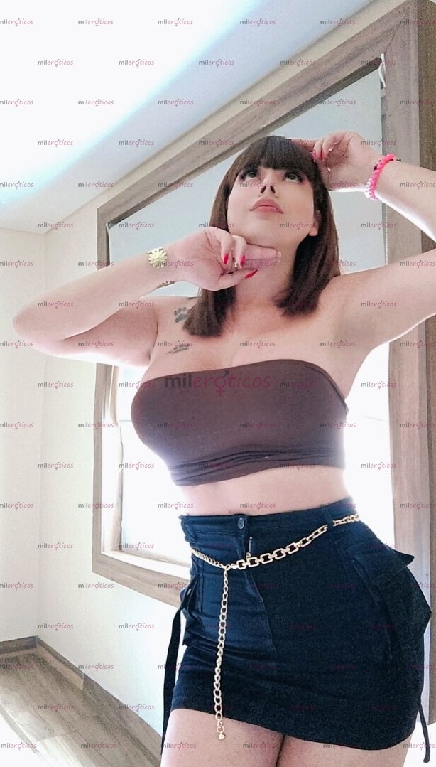 FOTOS DE TRANNY VERGONA CON MUCHA LECHE ,TETONA NALGONA ,TRIOS ,BESO NEGRO TE CUMPLO TODO