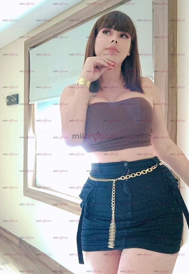 FOTOS DE TRANNY VERGONA CON MUCHA LECHE ,TETONA NALGONA ,TRIOS ,BESO NEGRO TE CUMPLO TODO