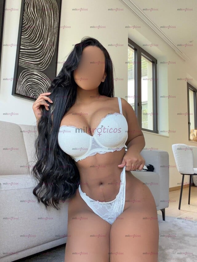 FOTOS DE ME LLAMO SOFI MORENA MALVADA TE HARÉ UNA DELICIOSA RUSA Y UN RICO ORAL BABEADO