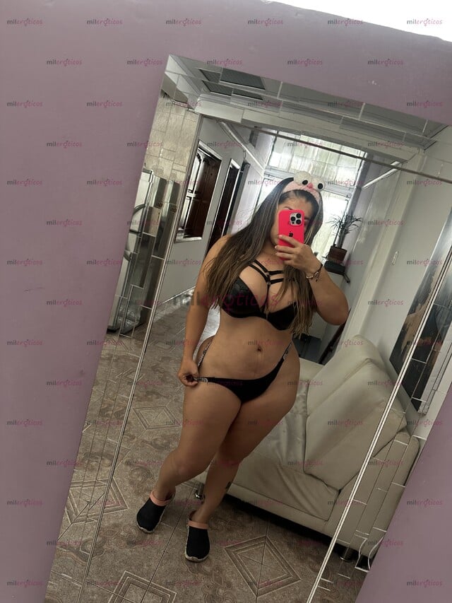 FOTOS DE RUBIA CURIOSA EXÓTICA TROZAS CURBI LINEA