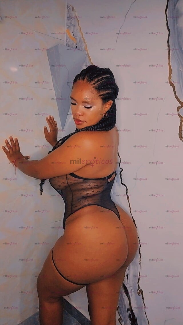 FOTOS DE NEGRA EXÓTICA CON GANAS DE MUCHAS VEGA EN ESE CULO BIEN GRANDE CLITORI RICO GRAN