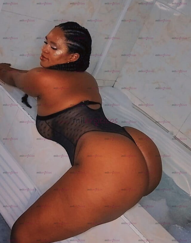 FOTOS DE NEGRA EXÓTICA CON GANAS DE MUCHAS VEGA EN ESE CULO BIEN GRANDE CLITORI RICO GRAN