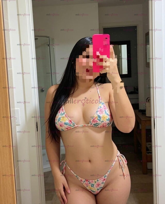 FOTOS DE SOY CATALINA UNA JOVENCITA DE 19 AÑOS MUY ARDIENTE EN LA CAMA TODA UNA DIABLA !