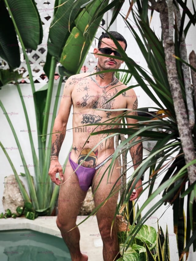 FOTOS DE CHICO NUEVO DE PASO EN CANCÚN ACTIVO TATUADO CON BUENA VERGA