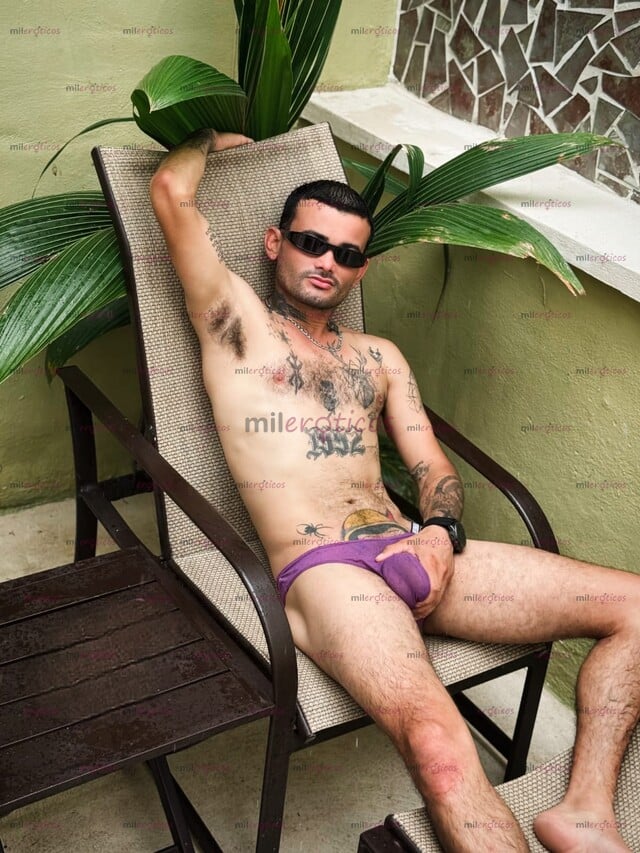 FOTOS DE CHICO NUEVO DE PASO EN CANCÚN ACTIVO TATUADO CON BUENA VERGA