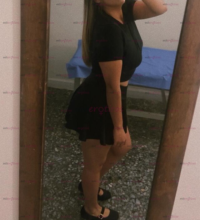 FOTOS DE SAMI ESTOY A TU DISPOSICIÓN VEN A CONOCERME SOY UNA CHICA SUPER CARIÑOSA Y LINDA