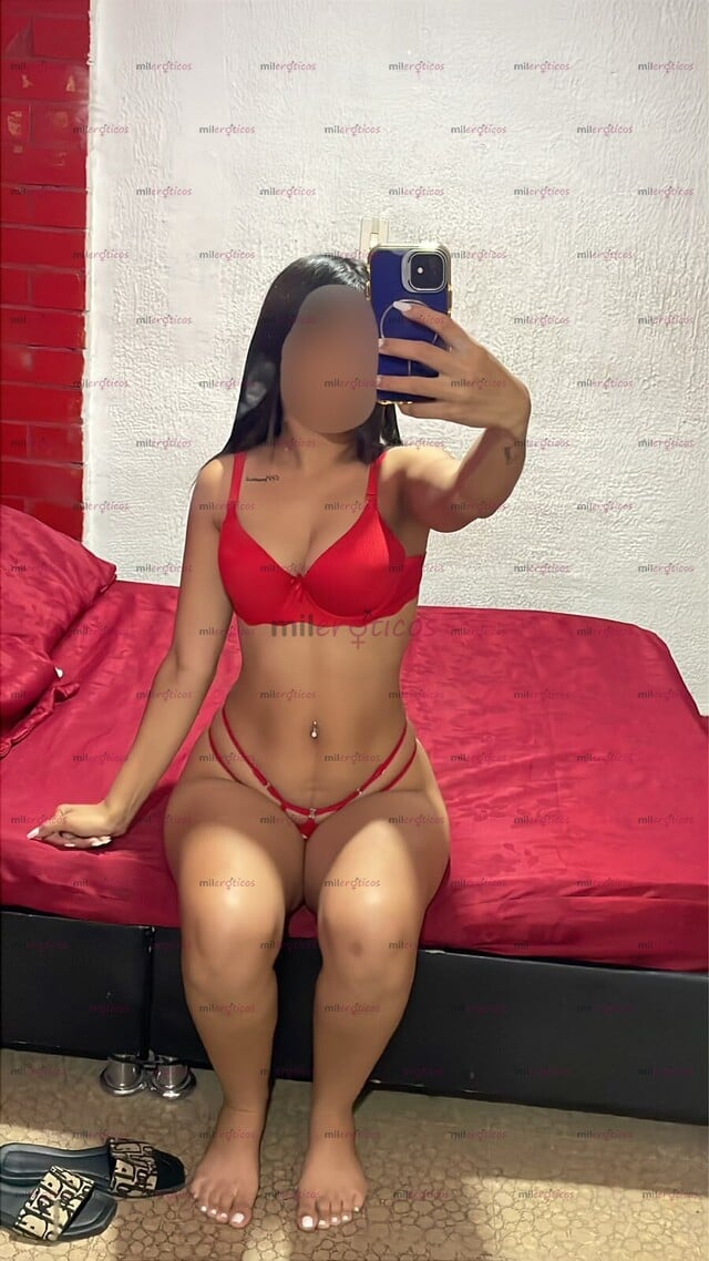 FOTOS DE PIEL CANELA PELO LISO Y UN CULO DELICIOSO QUE TE VAS A PERDER ENTRE MIS PIERNAS