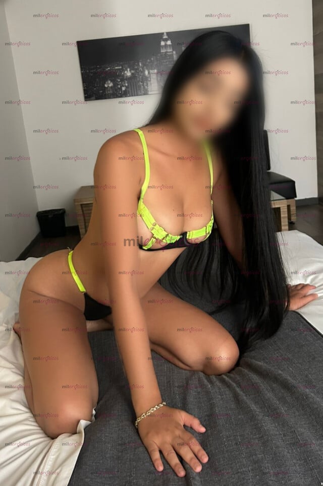 FOTOS DE MORENITA CACHONDA LISTA PARA UNA CITA DE NOVIOS Y CACHONDA