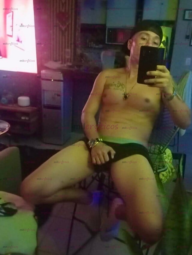 FOTOS DE CHICO ALTO Y TATUADO DE 1.80CM CON BUENA HERRAMIENTA CARISMATICO Y CALIENTE, CO