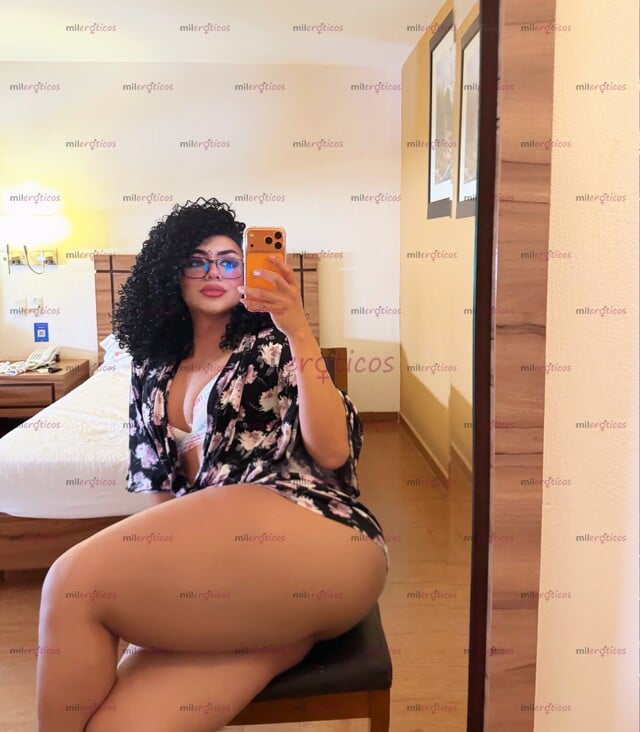 FOTOS DE NALGONA, PIERNONA, ENTRONA EXPERTA EN PRIMERIZOS CON LUGAR DISPONIBLE