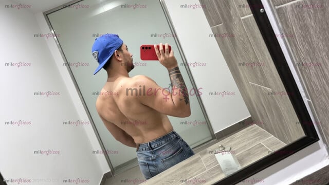 FOTOS DE SCORT Y MASAJISTA MORENO BUENA PRESENCIA SI JUEGAS CONMIGO QUE SEA EN TU CAMA!!