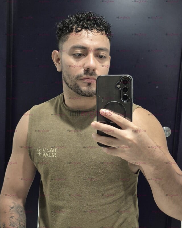 FOTOS DE SCORT Y MASAJISTA MORENO BUENA PRESENCIA SI JUEGAS CONMIGO QUE SEA EN TU CAMA!!