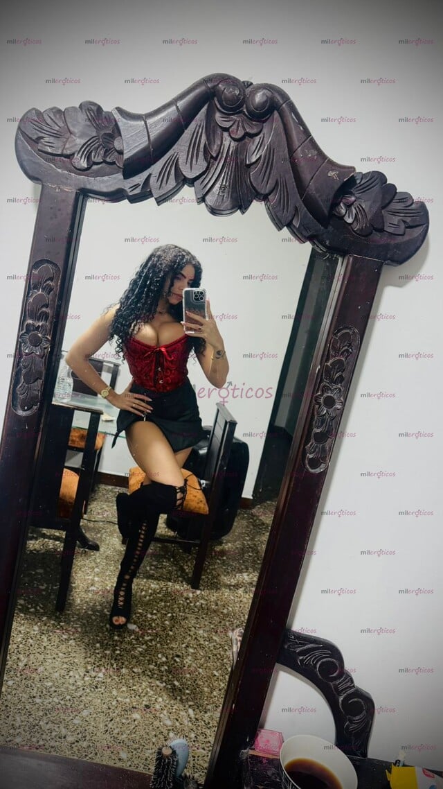 FOTOS DE RICA Y CACHONDA ! EXPERTA EN EL SEXO !! CONTENIDO RICO