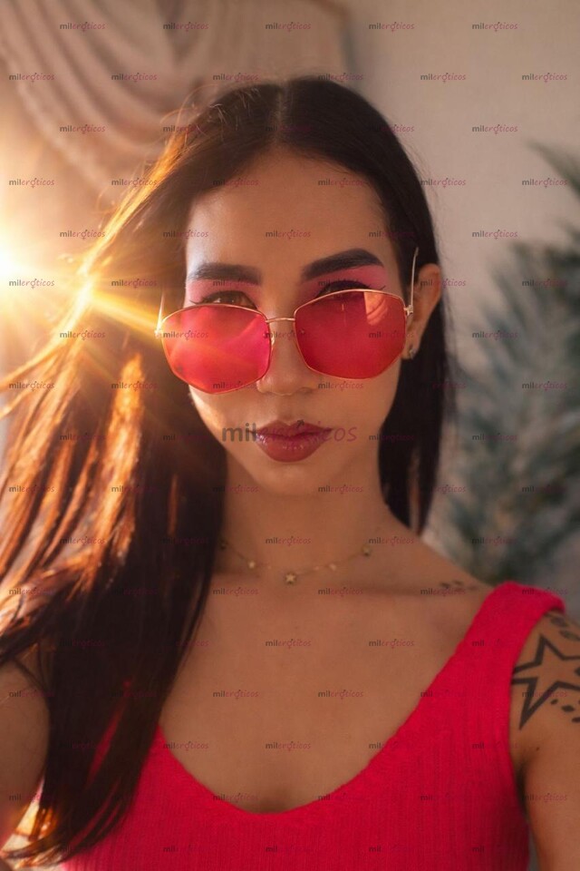 FOTOS DE CHICA TRANS FEMENINA, EDUCADA, AMABLE Y COMPLACIENTE MUY CALIENTE