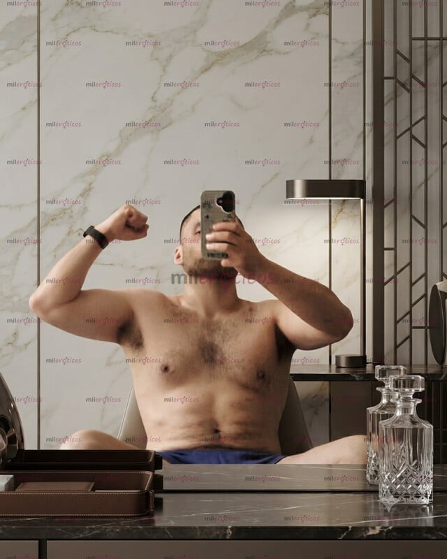 FOTOS DE ERICK MACHO DISPONIBLE PAR LA YA ! MANDA WHAT PREGUNTA