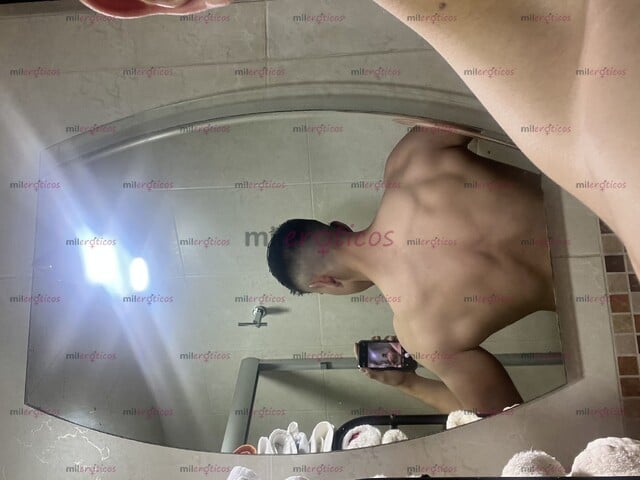 FOTOS DE HOMBRE HETERO COMPLACIENTE EN TUS FANTASÍAS