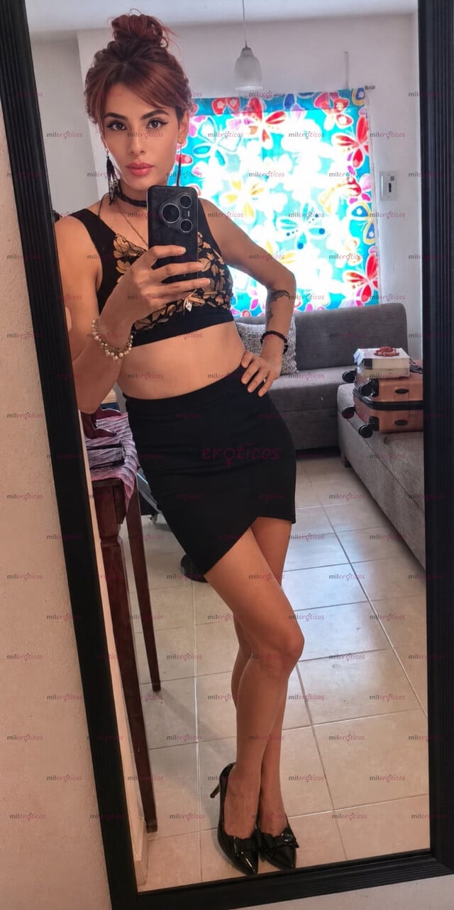 FOTOS DE UNA DOS TRES CUANTA MAS QUIERES MIRAME SOY TODO LO QUE AMAS