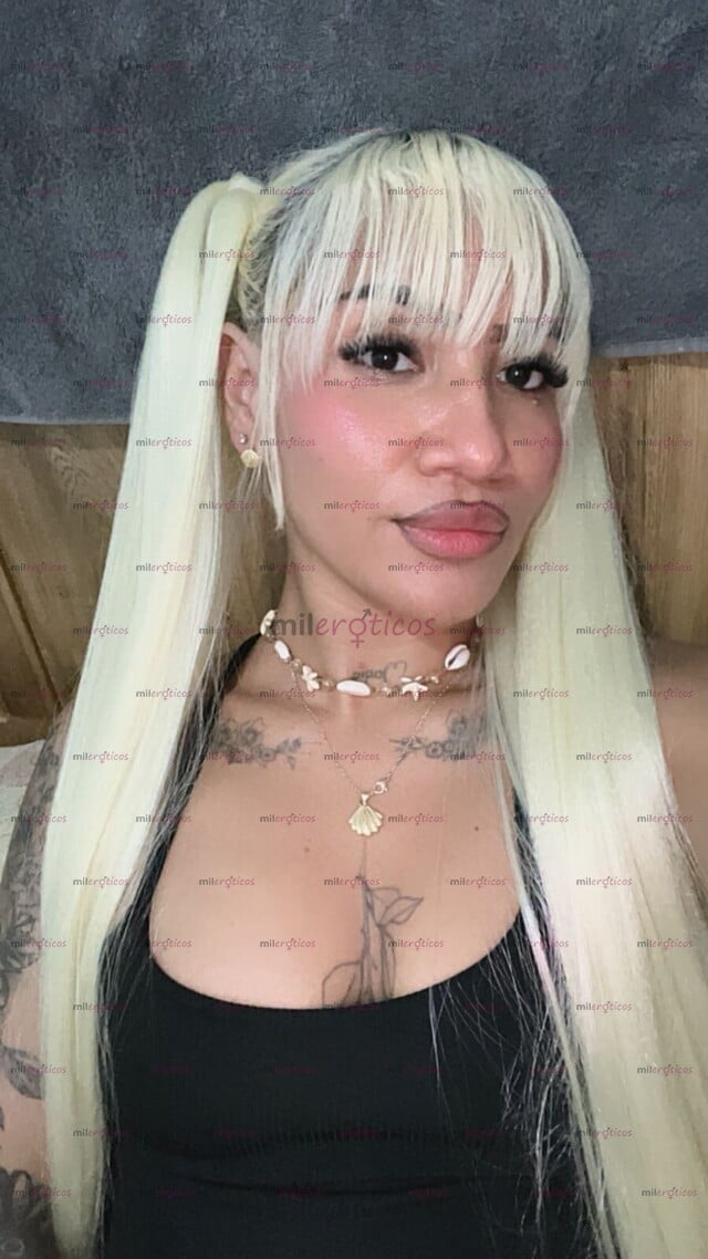 FOTOS DE DANIELA COSTEÑA EXÓTICA CALIENTE MORENA SOY DESCOMPLICADA Y ATREVIDA TRIPLATO