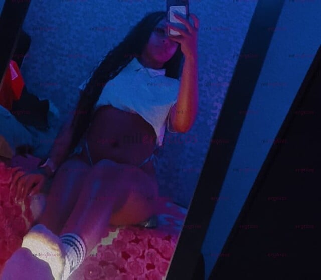 FOTOS DE ESCORTS VIP DELEITATE EL MEJOR SEXO SEXY ARDIENTE CHICA
