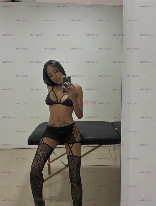 FOTOS DE HERMOSA MORENA, FUE FLACA CON GANAS DE PASARLA BIEN