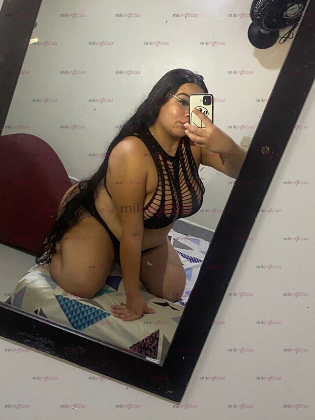 FOTOS DE SOPHIE TETONA PELINEGRA MUY CALIENTE Y TRAGONA CURVY BBW