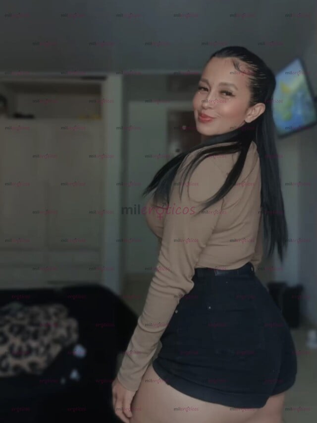 FOTOS DE ZOE, PRECIOSA COLOMBIANA CULONSITA, PARA QUE LO HAGAMOS DELICIOSO.