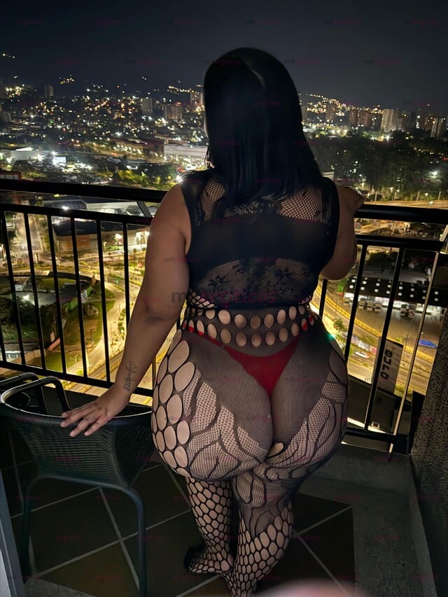FOTOS DE NAHOMIS TU DIOSA EXPERTA EN CUMPLIR TUS FANTASÍA SEXUALES DISPONIBLE