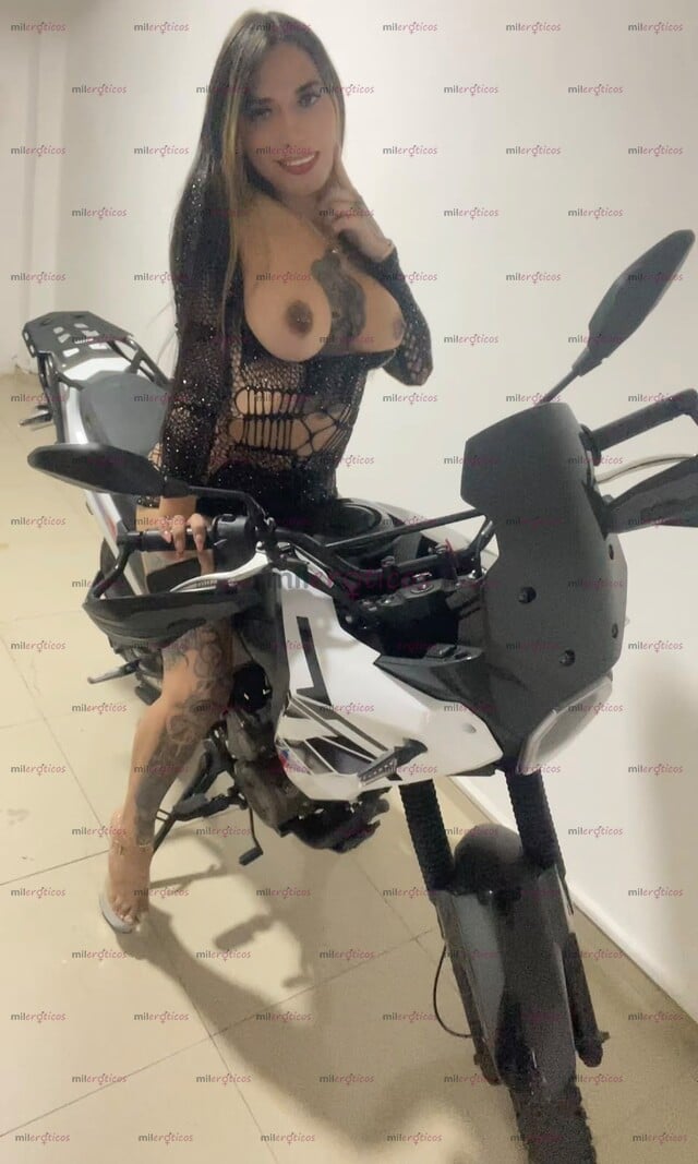 FOTOS DE CANSADO DE LOS MALOS SERVICIOS ? LLEGÓ TU FLACA TETONA CON UN CULO MORENO