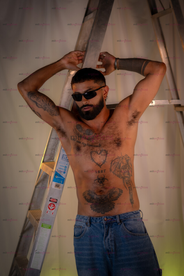 FOTOS DE DISPONIBLE MACHO VERGON, CON GANAS DE PASARLA BIEN ;) FULL ARRECHO.