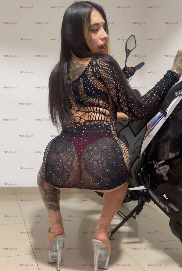 FOTOS DE CANSADO DE LOS MALOS SERVICIOS ? LLEGÓ TU FLACA TETONA CON UN CULO MORENO