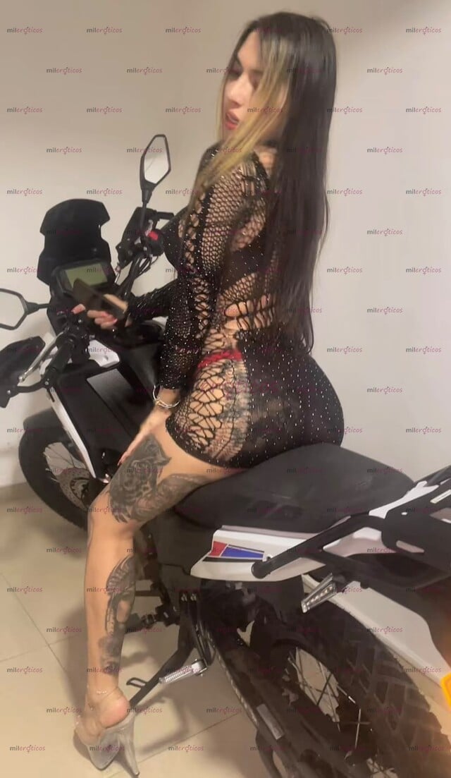 FOTOS DE CANSADO DE LOS MALOS SERVICIOS ? LLEGÓ TU FLACA TETONA CON UN CULO MORENO
