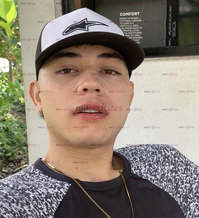 FOTOS DE POLLITO VARONIL MUY ARRECHO ESPERTO EN PRINCIPIANTES HAGO DOMICILIOS EN MEDELLÍN