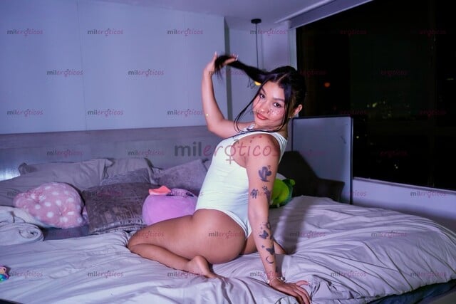FOTOS DE HOLA MI AMOR MI NOMBRE ES MIA, SOY UNA LINDA COSTEÑA DE PASO POR TU CIUDAD
