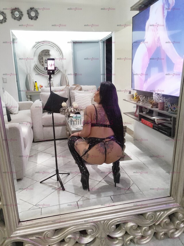 FOTOS DE DE REGRESO A TU CD X CORTA TEMPORADA VANESA FOXXY LA TRANS MAS CALIENTE