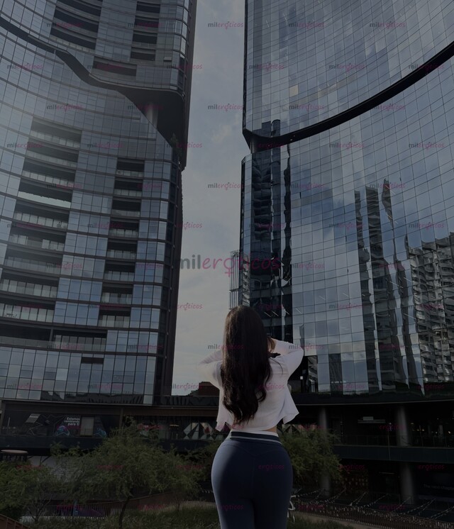 FOTOS DE DISPONIBLE AMBOS ROLES , HERMOSA NENA TRANS DISPUESTA A COMPLACERTE