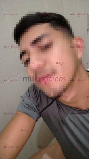 FOTOS DE JOVEN DE 20 AÑOS DISPUESTO A HACERTE PASAR UN BUEN RATO Y CUMPLIR TODASFANTASÍAS