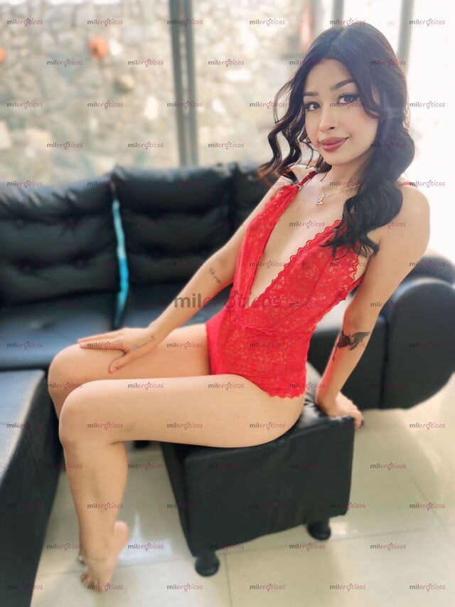 FOTOS DE FLACA MUY CACHONDA, CON GANAS DE SACARTE TODA TU LECHE