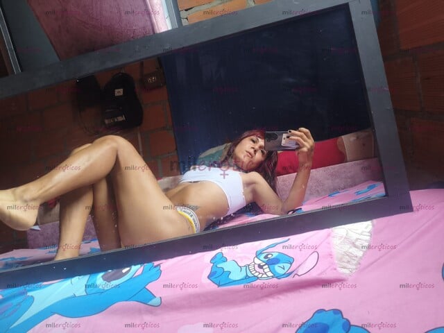 FOTOS DE CHICA TRANS ACTIVA DOMINANTE Y FEMENINA CARIÑOSA Y RESPETUOSA