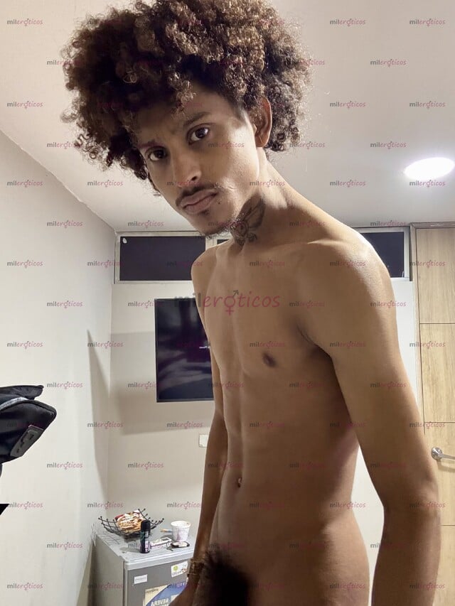 FOTOS DE 25CM DE PENE REALES SOY MUY CALIENTE Y DOMINANTE Y SERIO