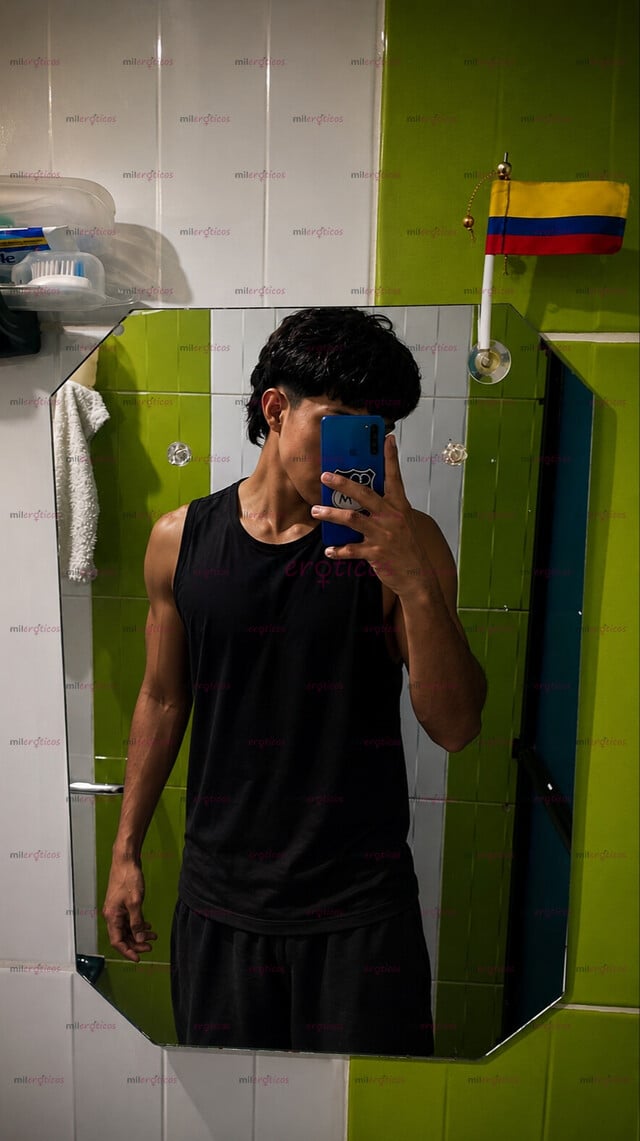 FOTOS DE TONY HOT, POLLO 19 AÑOS VERSÁTIL SÚPER CALIENTE DISPUESTO A OFRECERTE PLACER