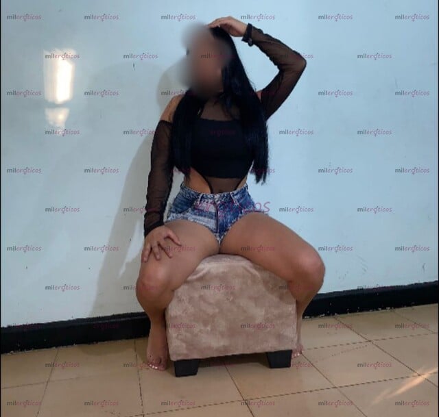 FOTOS DE HERMOSAS CHICAS DE 18 19,20,21 AÑOS BIEN PRESENTADAS ELEGANTES