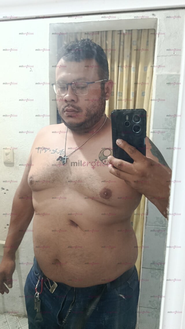 FOTOS DE SOY UN UN HOMBRE CASADO 1000% ACTIVO !!! ME FASCINA QUE ME LA MAMEN!