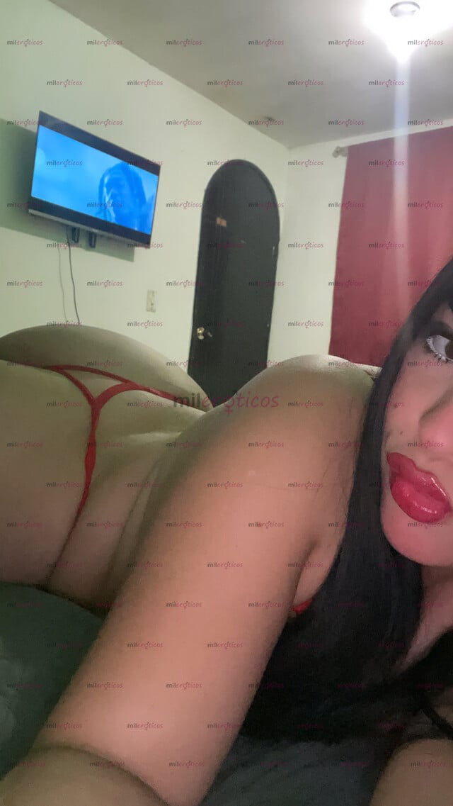 FOTOS DE CHICA RECIÉN LLEGADA A TU CIUDAD , CON TETAS GRANDES Y LACTANTE